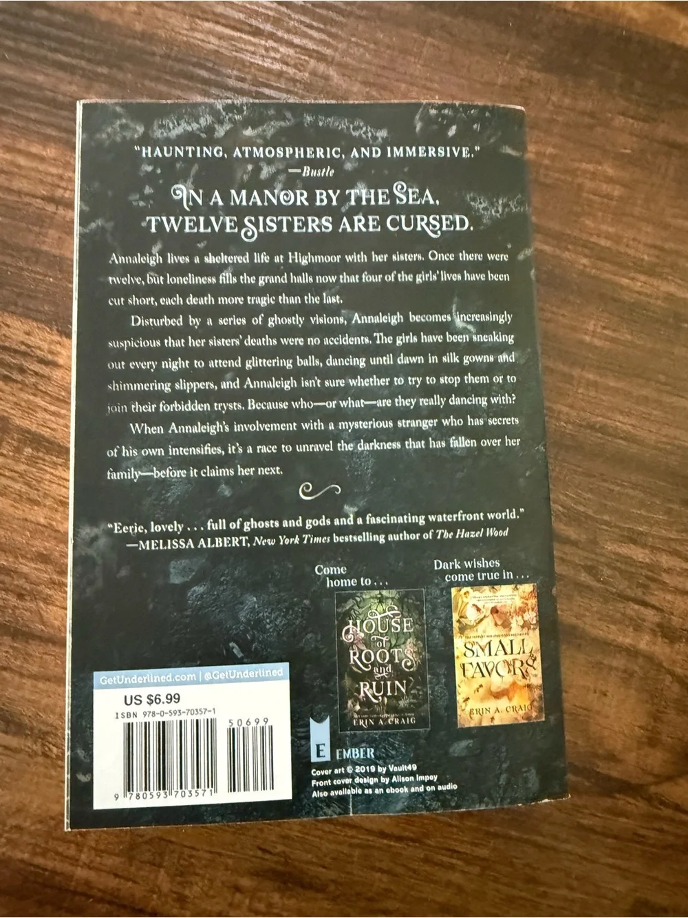 House of Salt and Sorrows by Erin A. Craig - Dark Teal & Gold Cover
